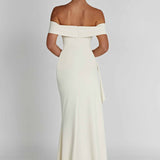 Belle | Bodycon Off-Shoulder Ruched Maxi Dress