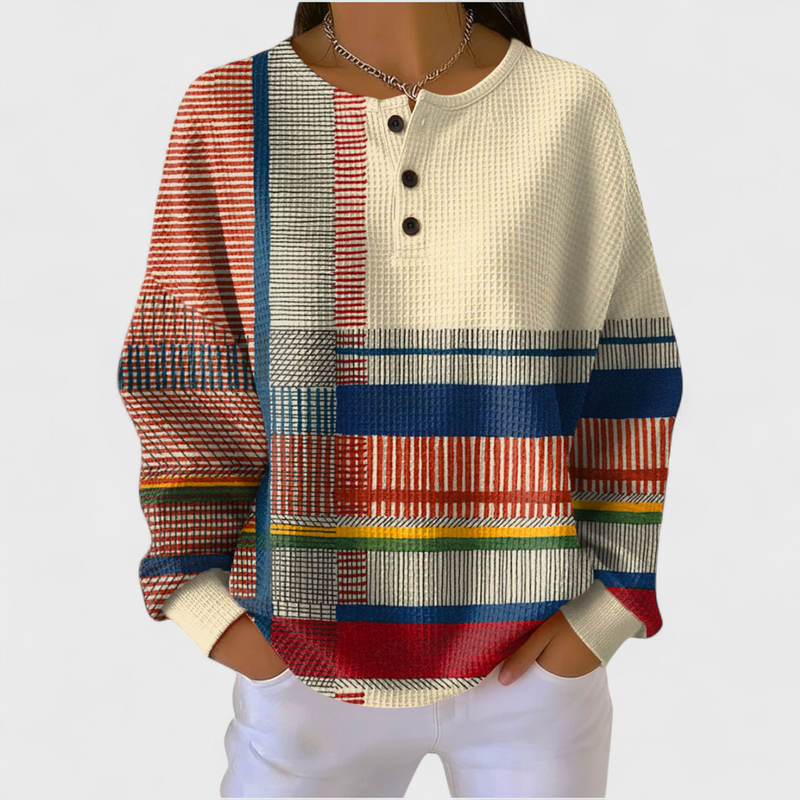 Lucie | Discreet Elegance